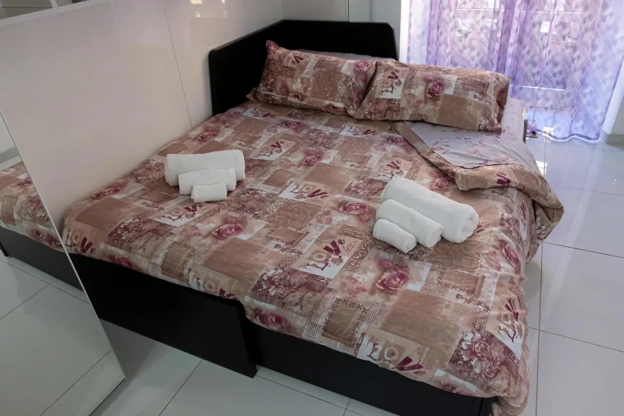 Roma Castel Nepi Home Near Colosseo 2*, 로마
